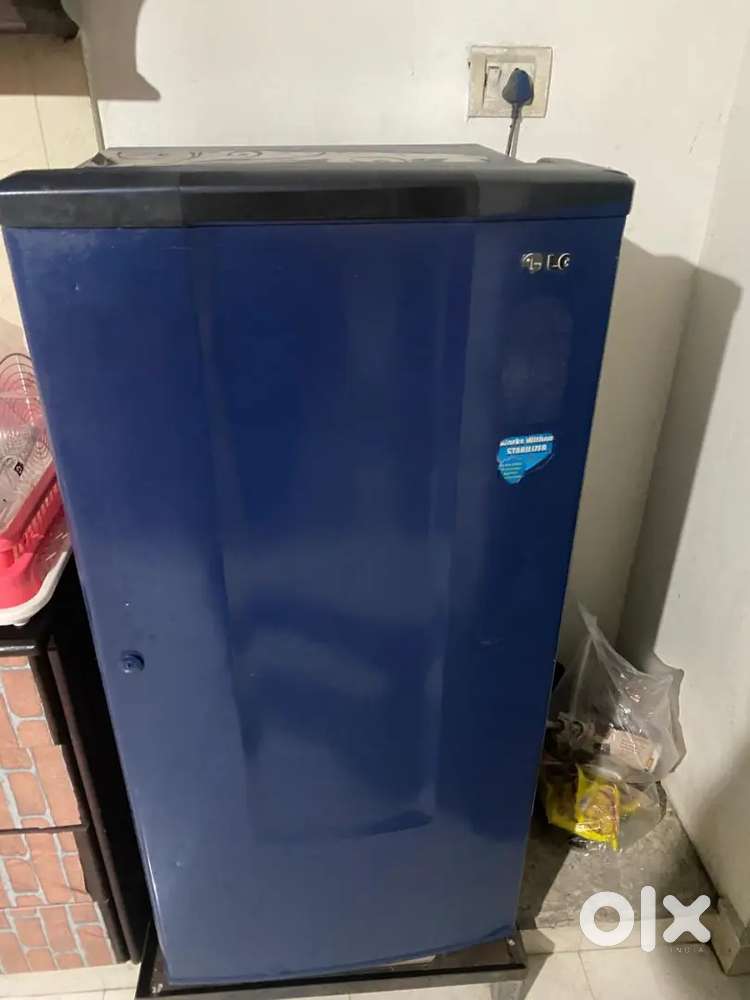 LG fridge 180 litre
