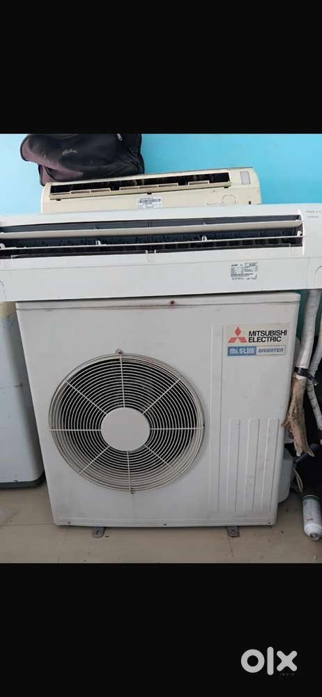 Mistribishi ac 2.5 ton