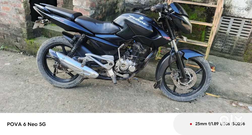 Bajaj palsar ls 135good condition good miladge