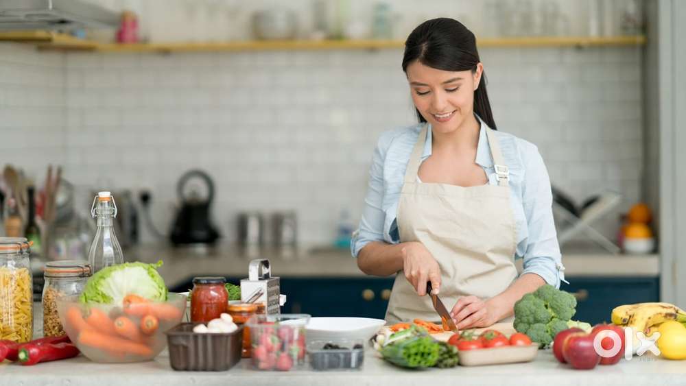 Female cook required