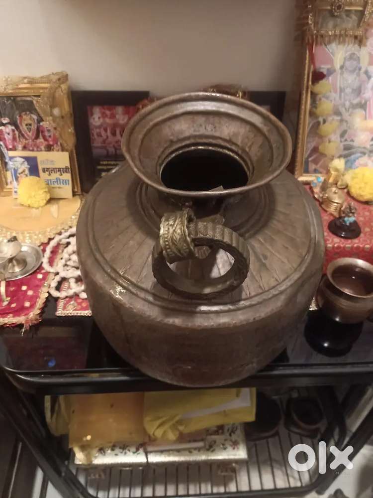 Old and Antique Copper pot of Jageshwar Dham Shiv Mandir
