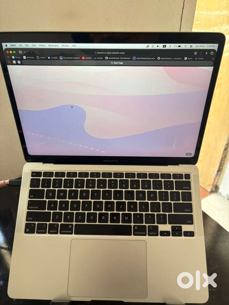 Macbook air m1. - New like laptop