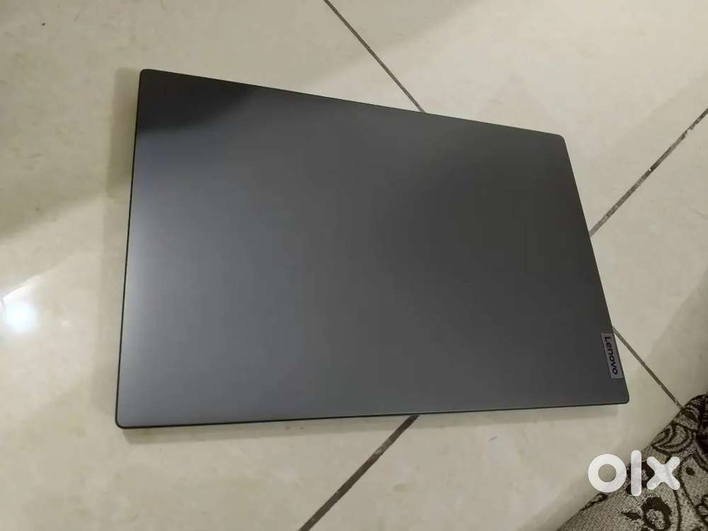 Lenovo IdeaPad v14
2024 model