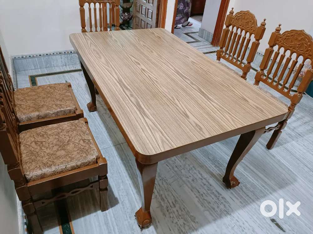 Dining table 6 chairs and table