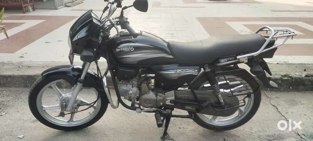 HERO SPLENDOR+ 2019OCTOBER 2ND OWNER BRAND NEW CONDITION Engine