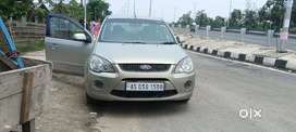 Ford Fiesta 2015 Diesel 80000 Km Driven