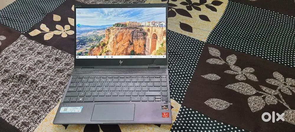 HP Envy x360 13-ag0035AU — Ryzen 5, 8GB RAM, 256GB SSD  Screen Cracked