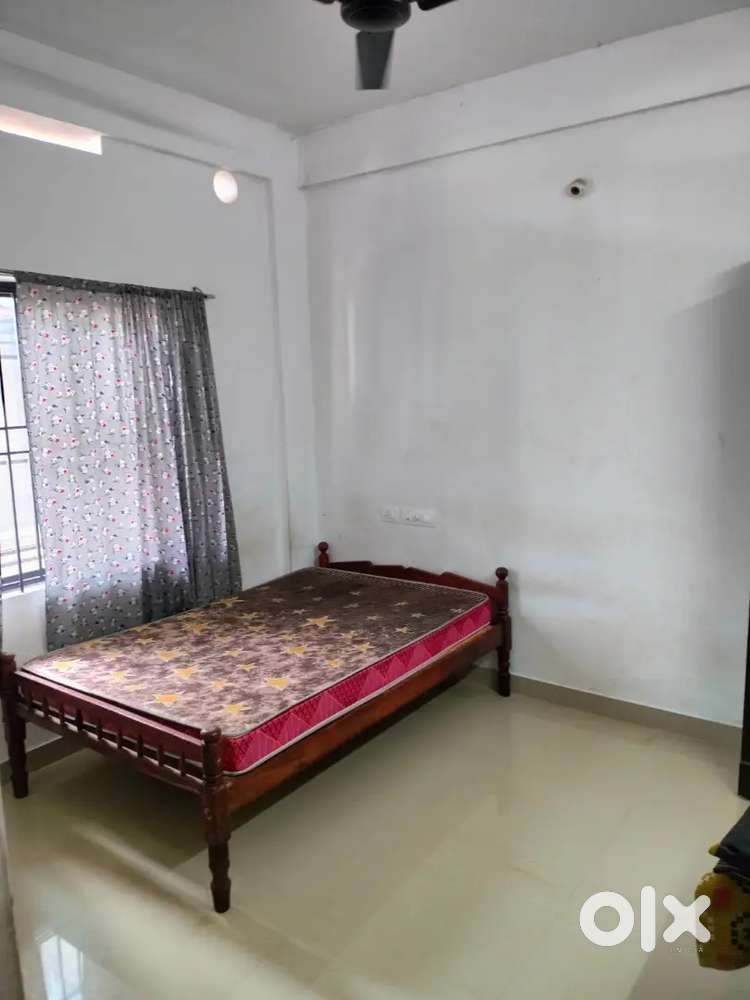 2bhk fully furnished edapally2klm kalmassery2klm kakkanad6klm