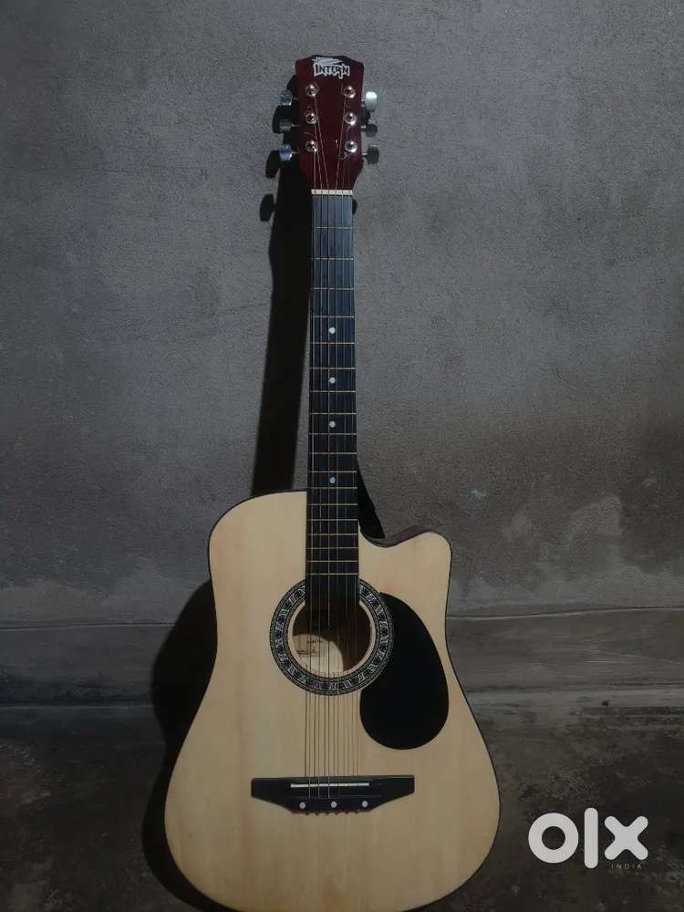 GUITER INTER 38C