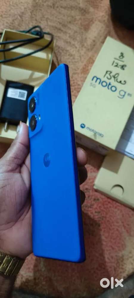 Motorola g85 5G 8GB RAM 128 memory