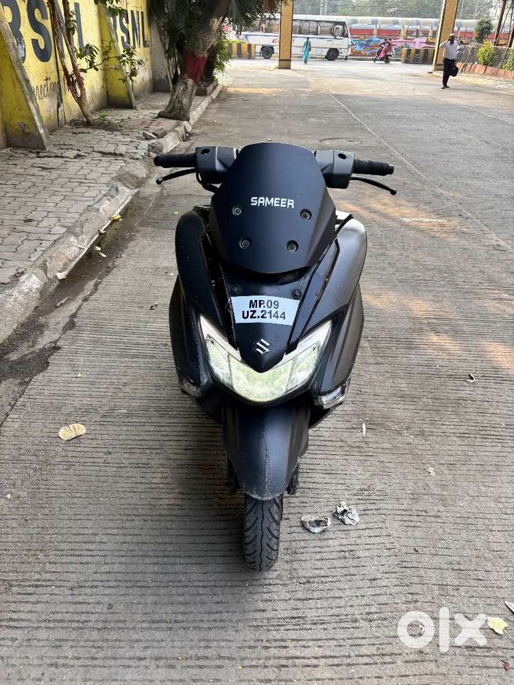Burgman street Bluetooth model