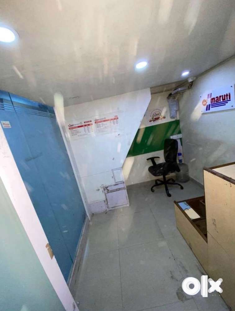Office for rent in bandra Elco arcades