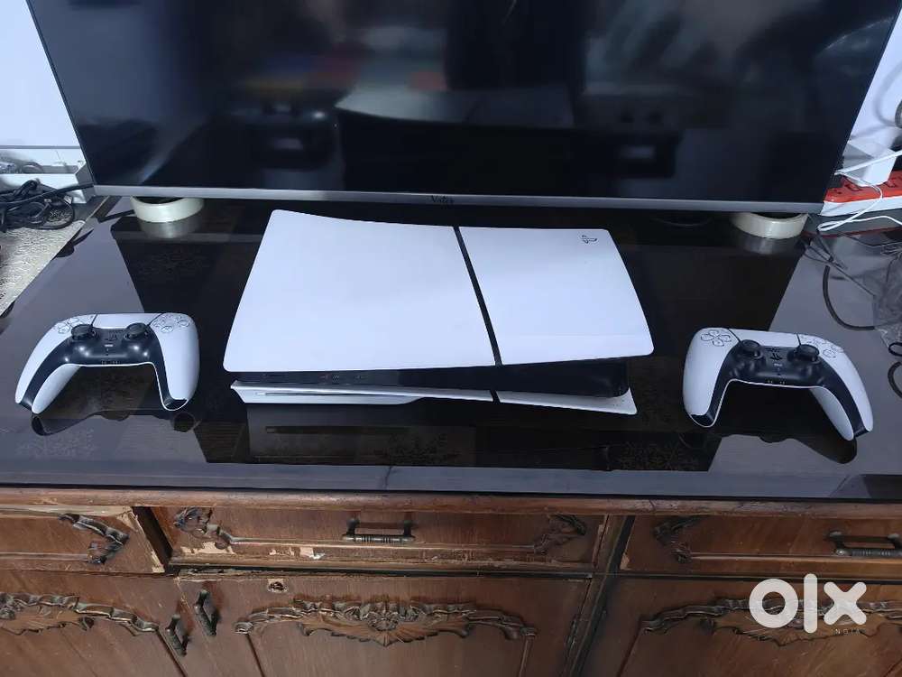 PS5 digital+slim 1extra controller