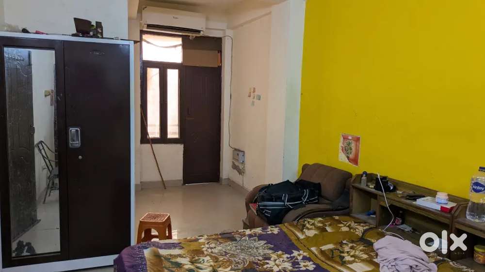 Fully Independence 24*7 Near Daliganj crosing