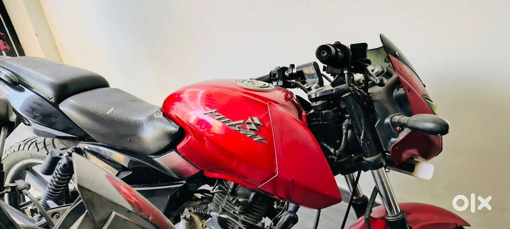 Bajaj Pulsar 150 Red Colour
