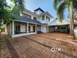 Vytila jantha 3600 squr feet 4bhk Fully furnished Independent House