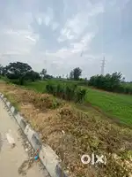 Nh9 on road 4500 gaj property