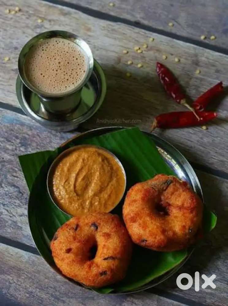 Urgently needed Tea and snacks master and cleaning staff
