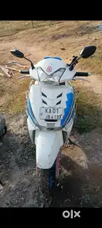 Mahindra gusto 125, 1 year insurance and rc transfer charge included
