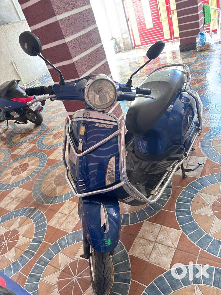 Electric scooty in good condition