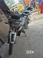 Apache rtr 200 4v in best condition single hand use