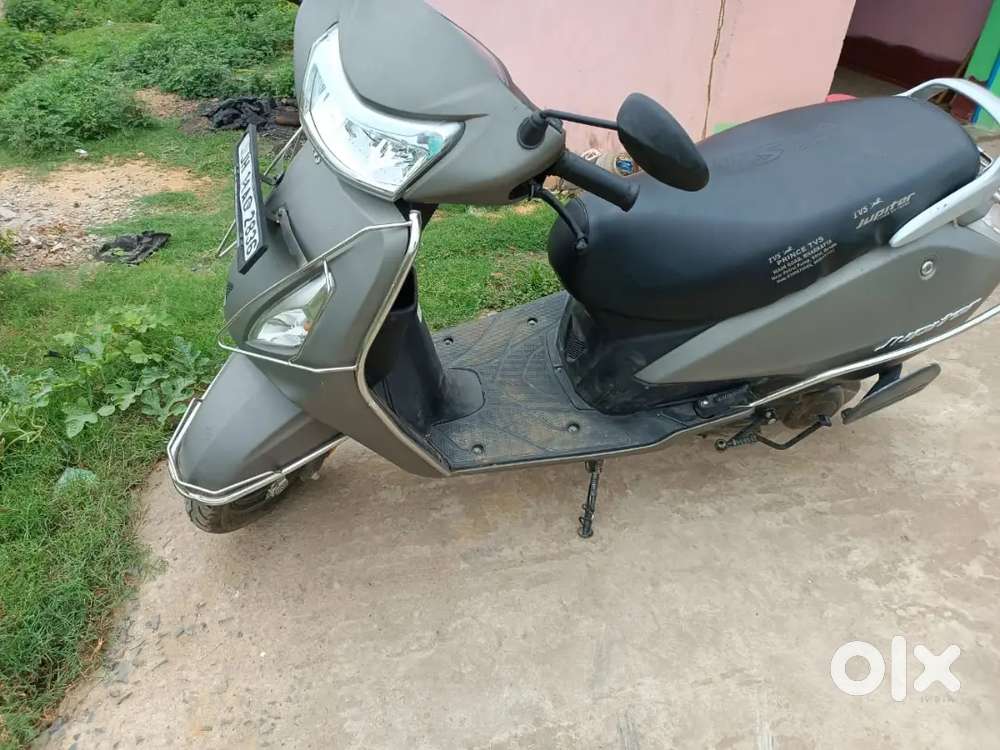 Jupiter 110 cc grey matte colour mint condition