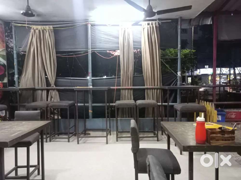 Selling a restaurant with all the equipments at zoo road