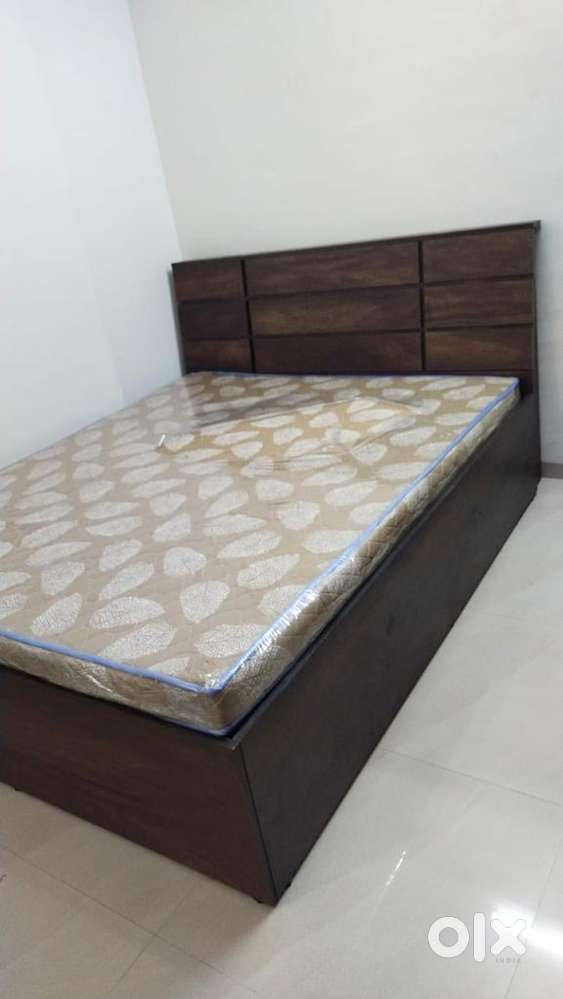 Queen Size Bed for Sale