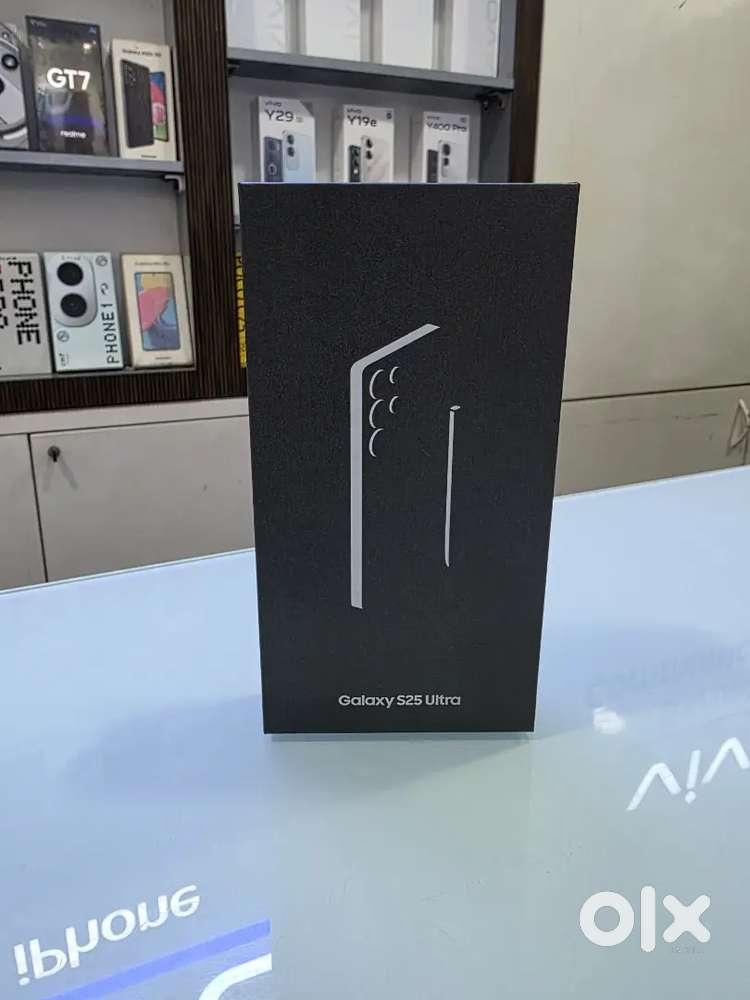 Brand new Samsung s25 ultra 256gb.
