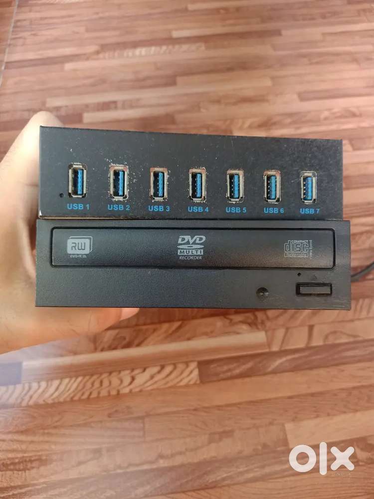 Dvd writer and USB hub