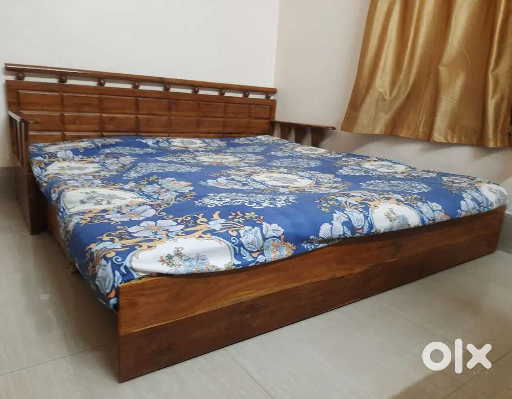 Sofa come bed made of Shagun wood