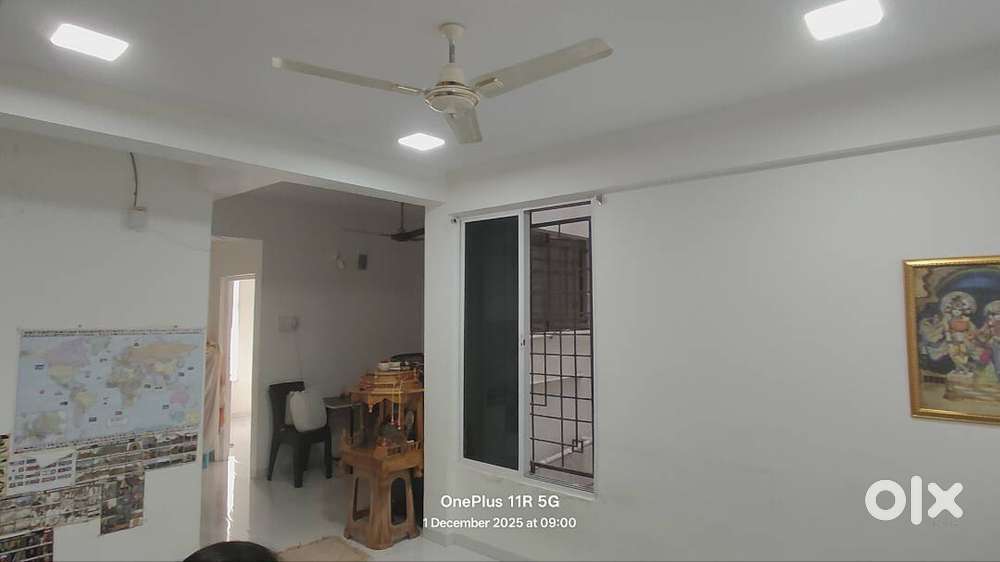 Good as Brand new 2 BHK 2 Bathroom flat