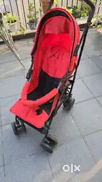 Baby Stroller with back adjustable.