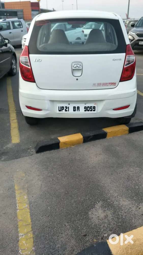 Hyundai i10 2014 Petrol 64000 Km Driven