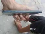 Ye mobile bahot axa hai lekin hum dusra lena hai