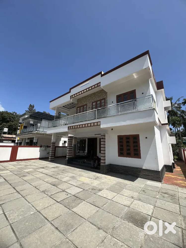 NEWLY CONSTRUCTED LUXURY VILLA FOR SALE IN PULPALLY