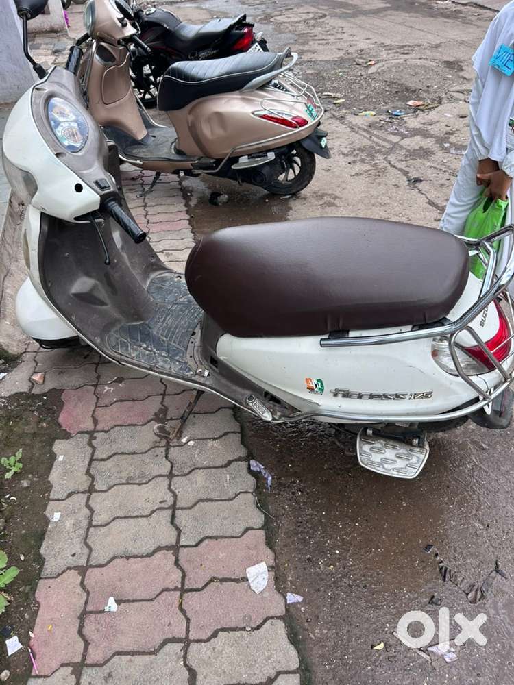 Very good condition well maintained my access sell