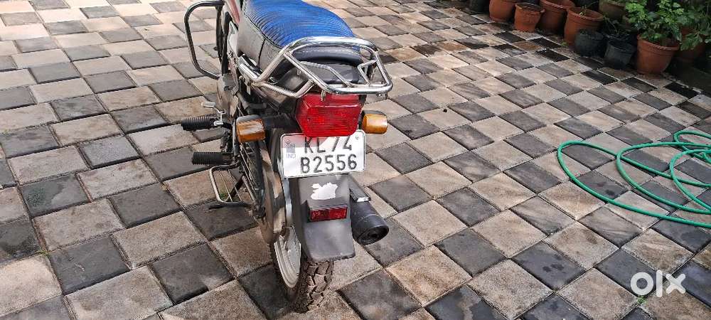 Price Negotiable[2021 model red splendor] No complaints