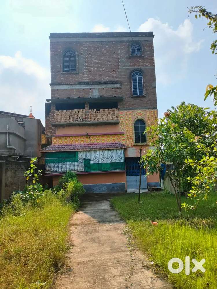 7 years old house very good condition