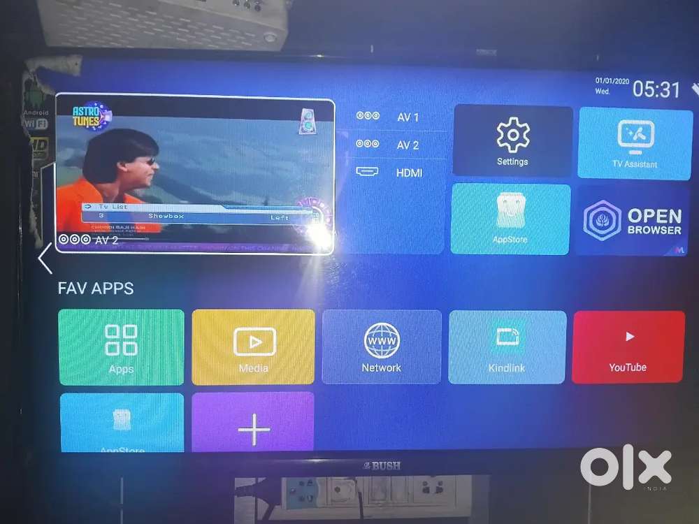 Bush TV android full HD 2 Gb ram 8 Gb internal storage