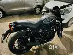 Royal Enfield hunter dapper grey.