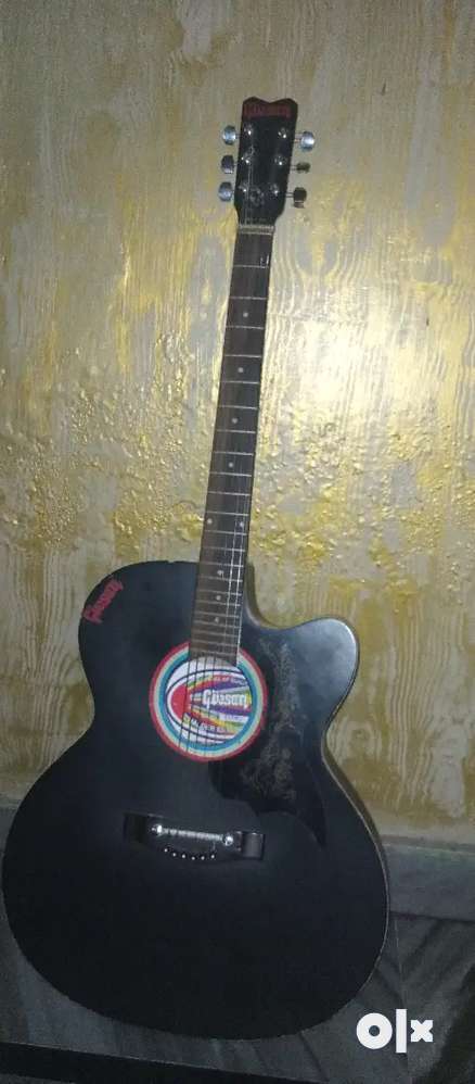Guitar in New condition