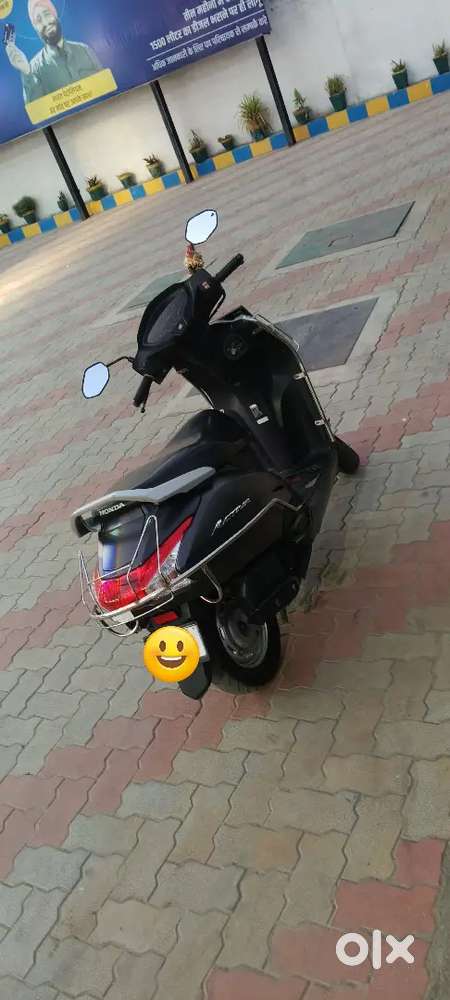 Brand new condition DLX varient