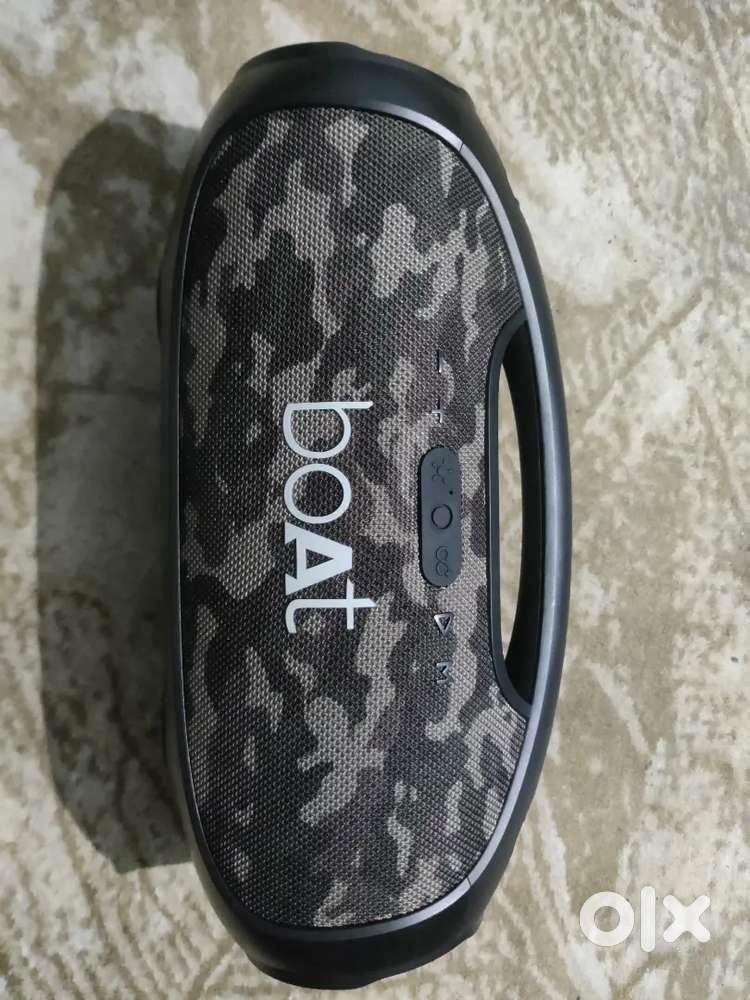 Boat 1800 bt speakers