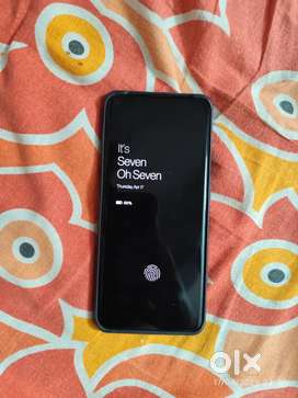 OnePlus 10 Pro 5g under Warranty