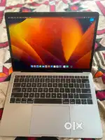 MacBook Air 2018 i5 8/256