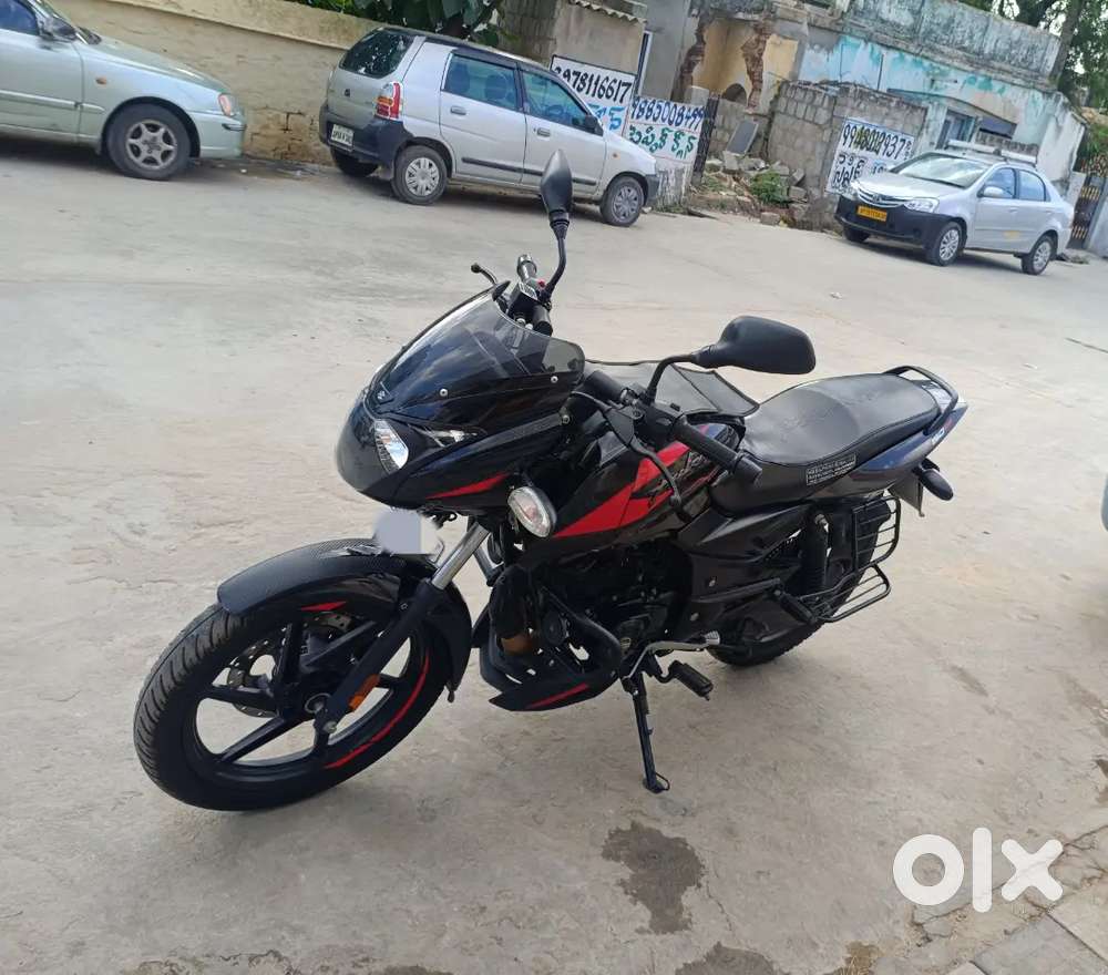 Pulsar 150cc baik. Excellent condition byke. Name transfer available.
