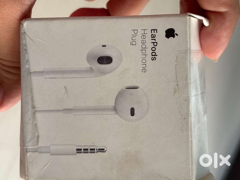 apple earphones wired