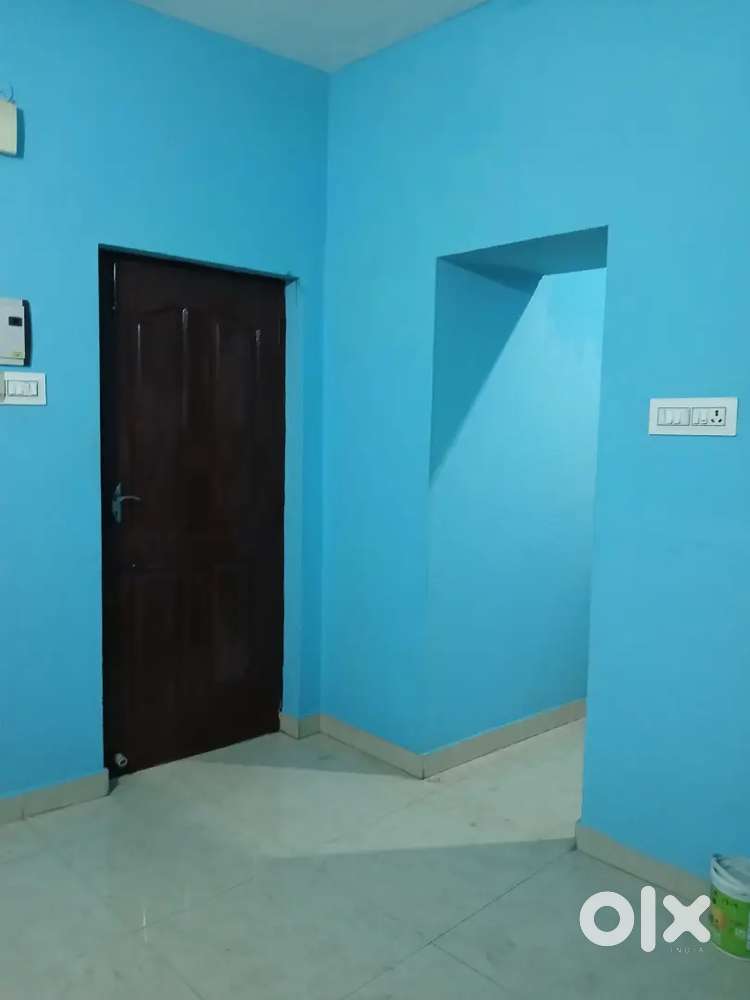 House for rent for batchellors near hopes tidel park