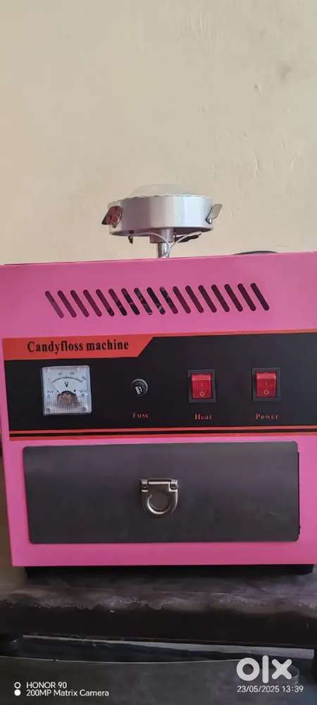 Cotton candy machine